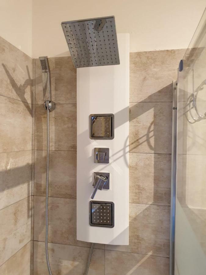 La Maison De La Lumiere Aci Catena Екстер'єр фото